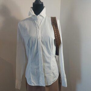100% Cotton form fitting  Blouse